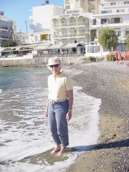 heraklionbeach.jpg